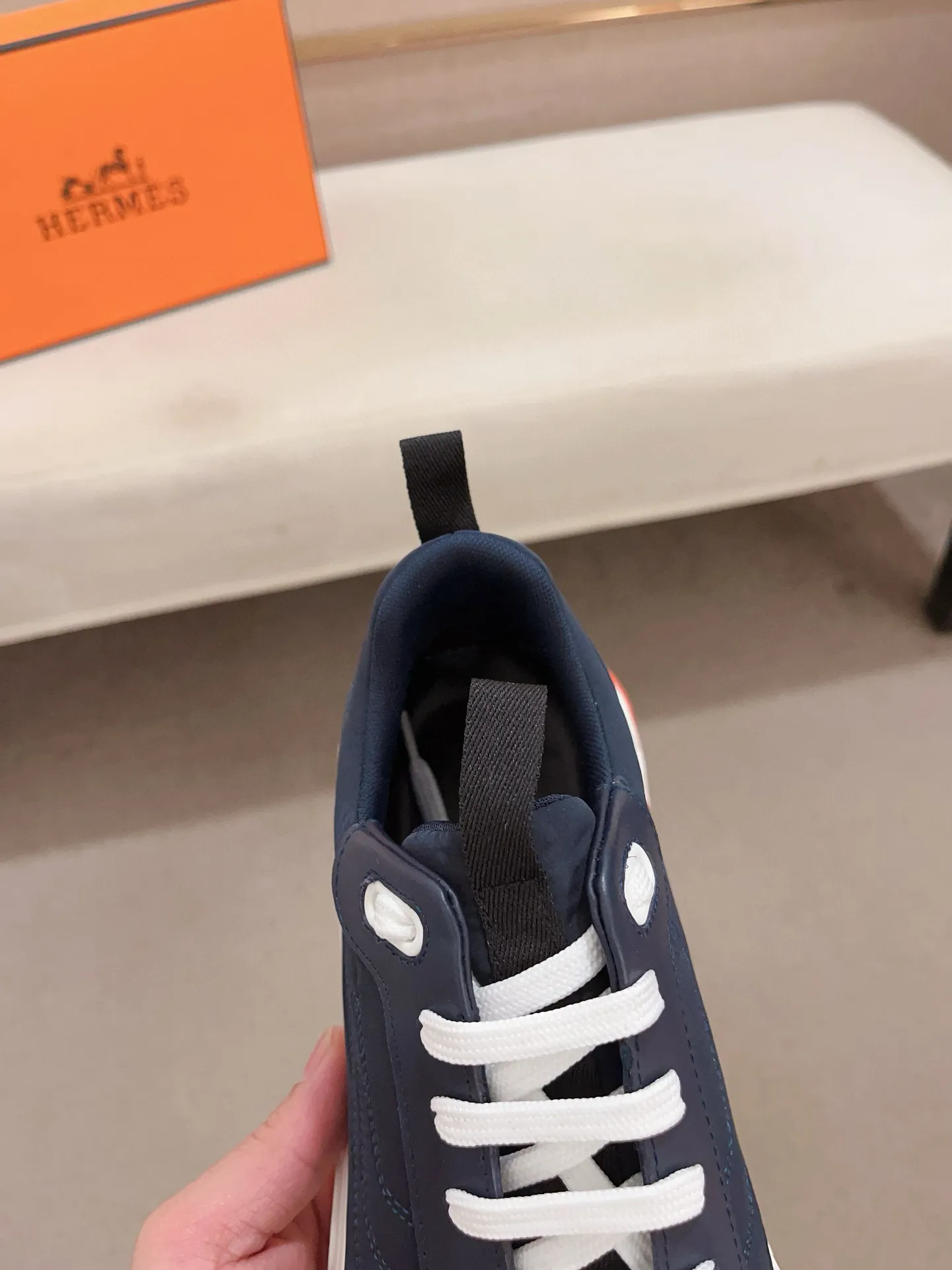 Factory price: 460💰《HERMES》【Classic Original Version】Hermès; Top 🔝 Purchasing Agency 🔍🔍 Men's latest 🇺🇸 counters are on sale simultaneously, original imported from Italy ▲▲First-layer cowhide ▲▲ (high-end, extravagance and class) times) Exquisite workmanship (Italian 🇮🇹Imported water-dyed 🐂cowhide lining) sole: Original sole provided by the original factory, ⚠️exclusive double-layer activity·TPR·rubber·combined molded outsole; super comfortable·wear-resistant·non-slip·environmental protection The real thing is more beautiful if you take the real thing (high quality, follow the order), you can enter and exit the counter at will * Number of yards: 38·39·40·41·42·43·44# (can be customized 45.)